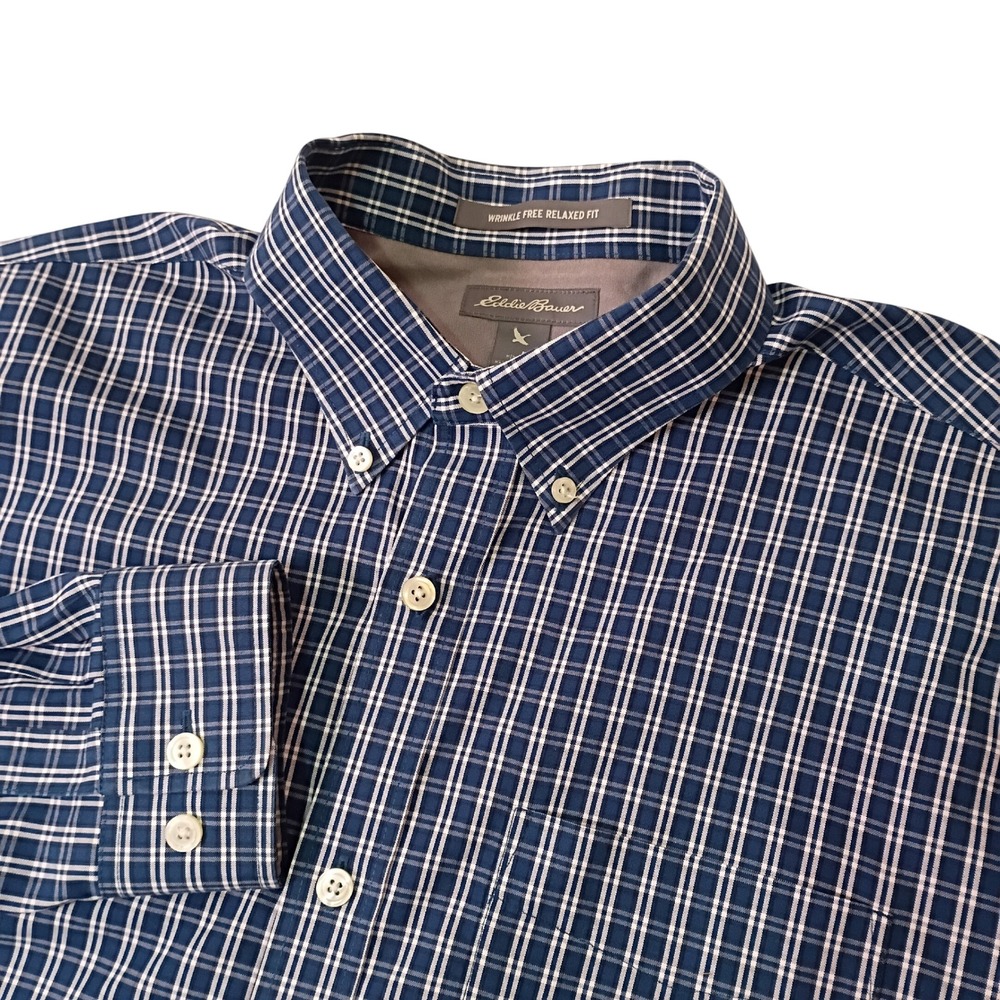 Eddie Bauer Mens M Blue White Plaid Wrinkle Free Relaxed Fit Button Down Shirt